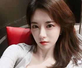 韩国网红照片,时尚穿搭与生活瞬间大揭秘 第3张 韩国网红照片,时尚穿搭与生活瞬间大揭秘 第3张