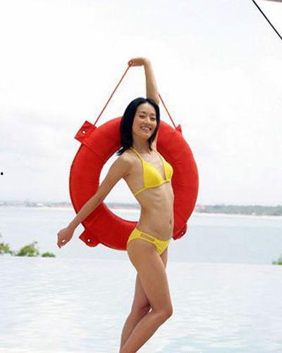 明星比基尼照片  第2张