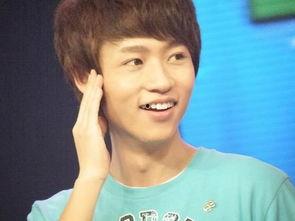 魏晨个人资料图片,阳光少年，音乐梦想的追逐者  第3张