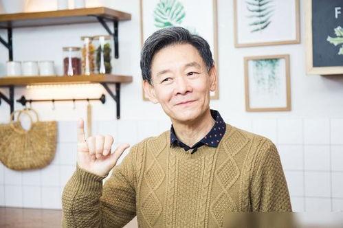 演员李光复背景,从舞台到荧屏，演绎人生百态的演艺人生  第2张