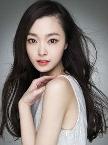 孙蓉个人资料,才华横溢的文艺新星，多才多艺的人生旅程