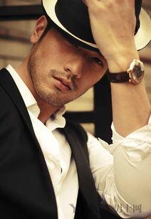 高以翔不留胡子的照片,无胡须的阳光少年风采