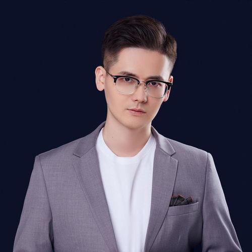 明星阿升,星光璀璨的娱乐圈新星  第2张