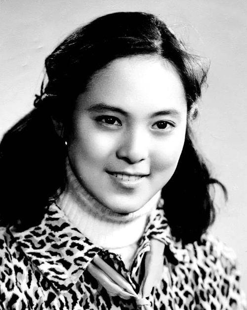 方青卓和前夫的照片  第3张