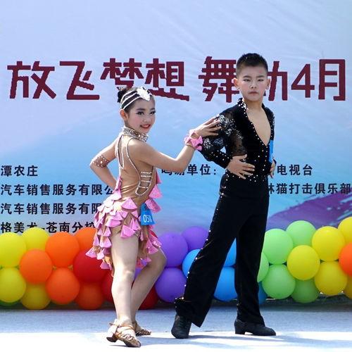 小演员海选背景板,小演员海选背后的精彩瞬间  第3张