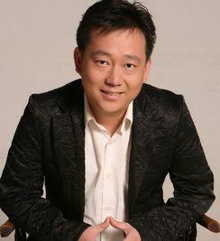 男模梁超个人资料,从时尚舞台到荧幕新秀的璀璨蜕变