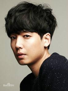 郑敬淏的家庭背景,出身名门，传承家族荣耀的演艺之路  第2张