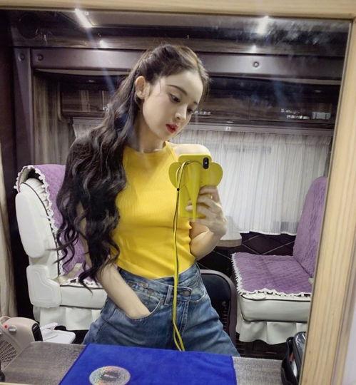 古力娜扎高考照片,青春洋溢，美貌与才华并存